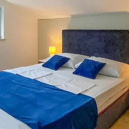Apartment Cacadu