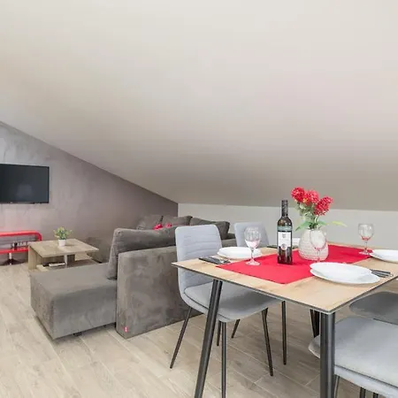 Apartment Cacadu *